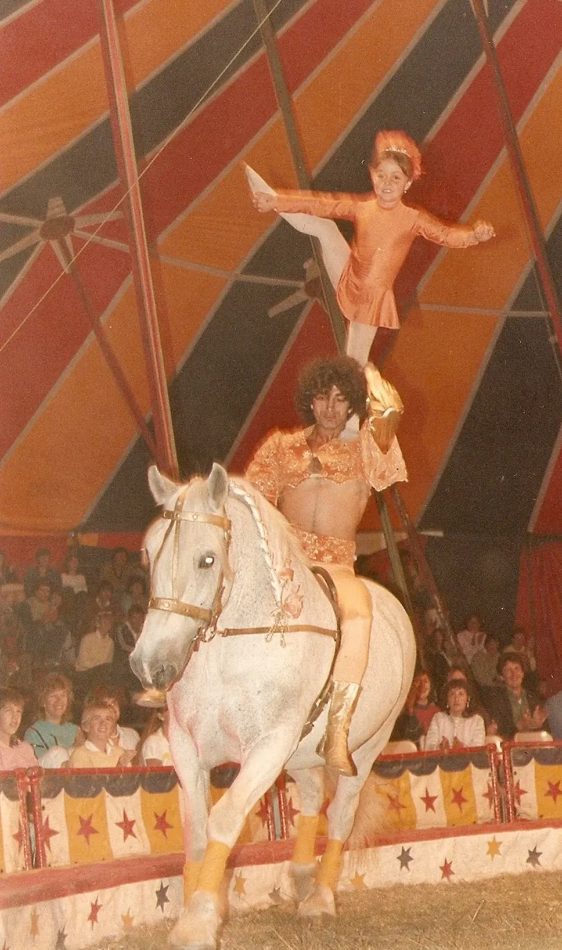 Tamara Brasil on Nelson