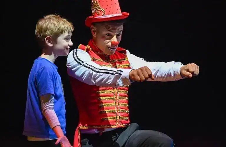 Ashtons circus at glen innes